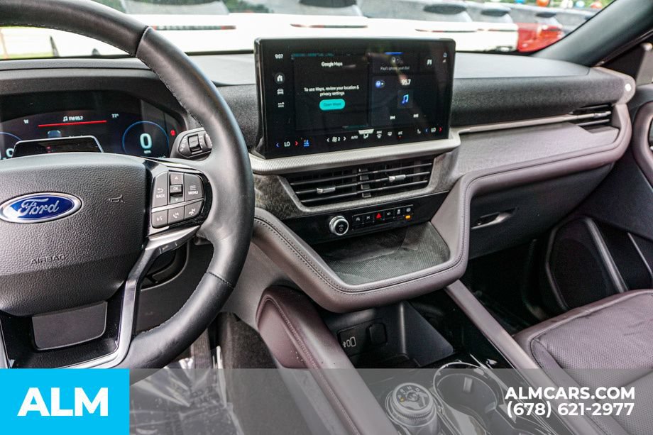 Used 2026 Ford Explorer Platinum w/ LUX Leather Package AWD/4WD image 33