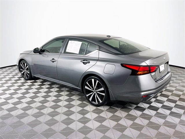 Used 2020 Nissan Altima 2.5 SR w/ Premium Package image 6