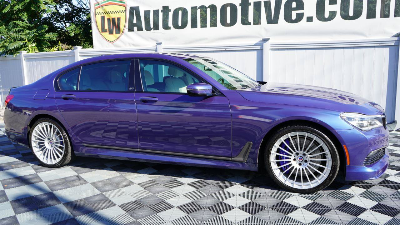 Used 2018 BMW ALPINA B7 xDrive AWD/4WD image 4