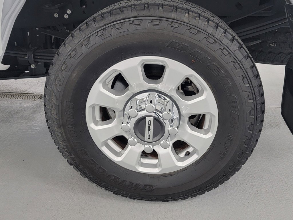 Used 2023 Ford F350 XLT w/ 360-Degree Camera Package image 12