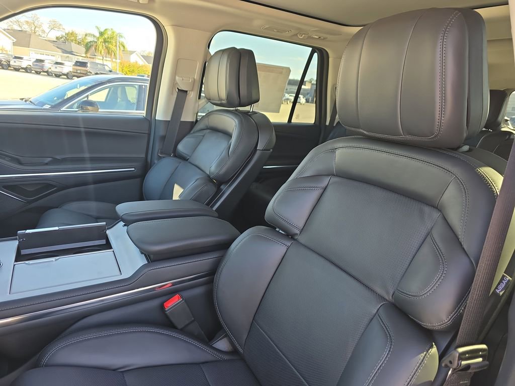 New 2026 Lincoln Navigator L Reserve image 20