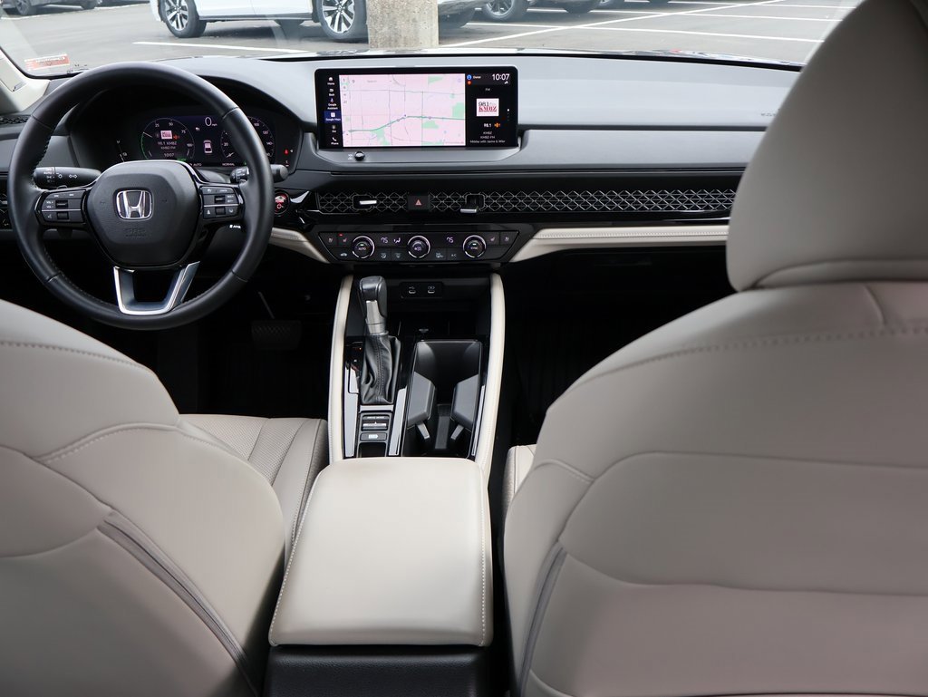 Certified 2023 Honda Accord Touring image 13