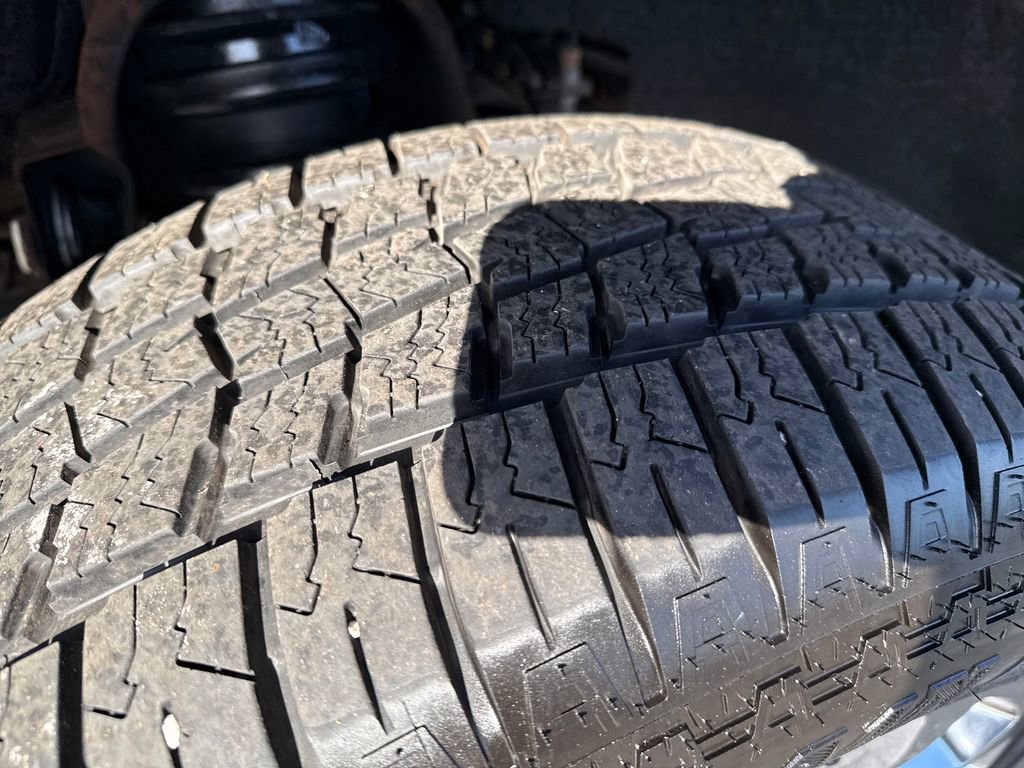 Used 2018 Chevrolet Silverado 1500 LT w/ All Star Edition image 35