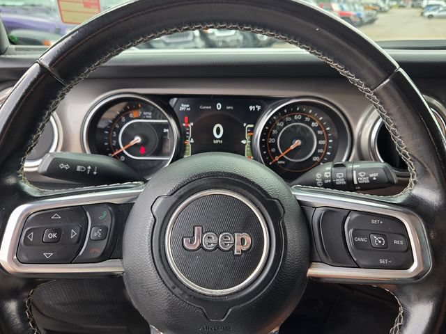 Used 2021 Jeep Wrangler Unlimited Sahara AWD/4WD image 26