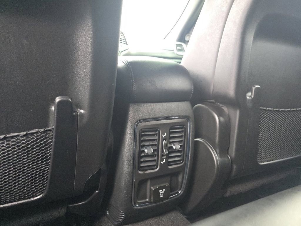 Used 2022 Jeep Grand Cherokee Laredo X image 23