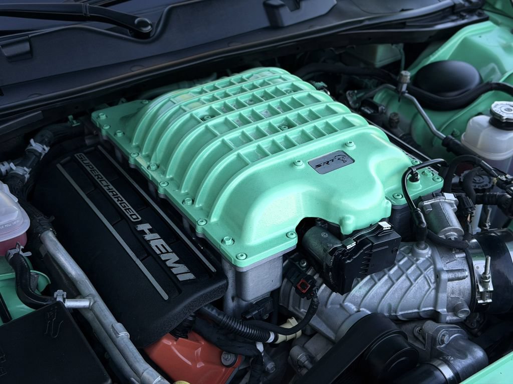 Used 2016 Dodge Challenger SRT Hellcat RWD image 27