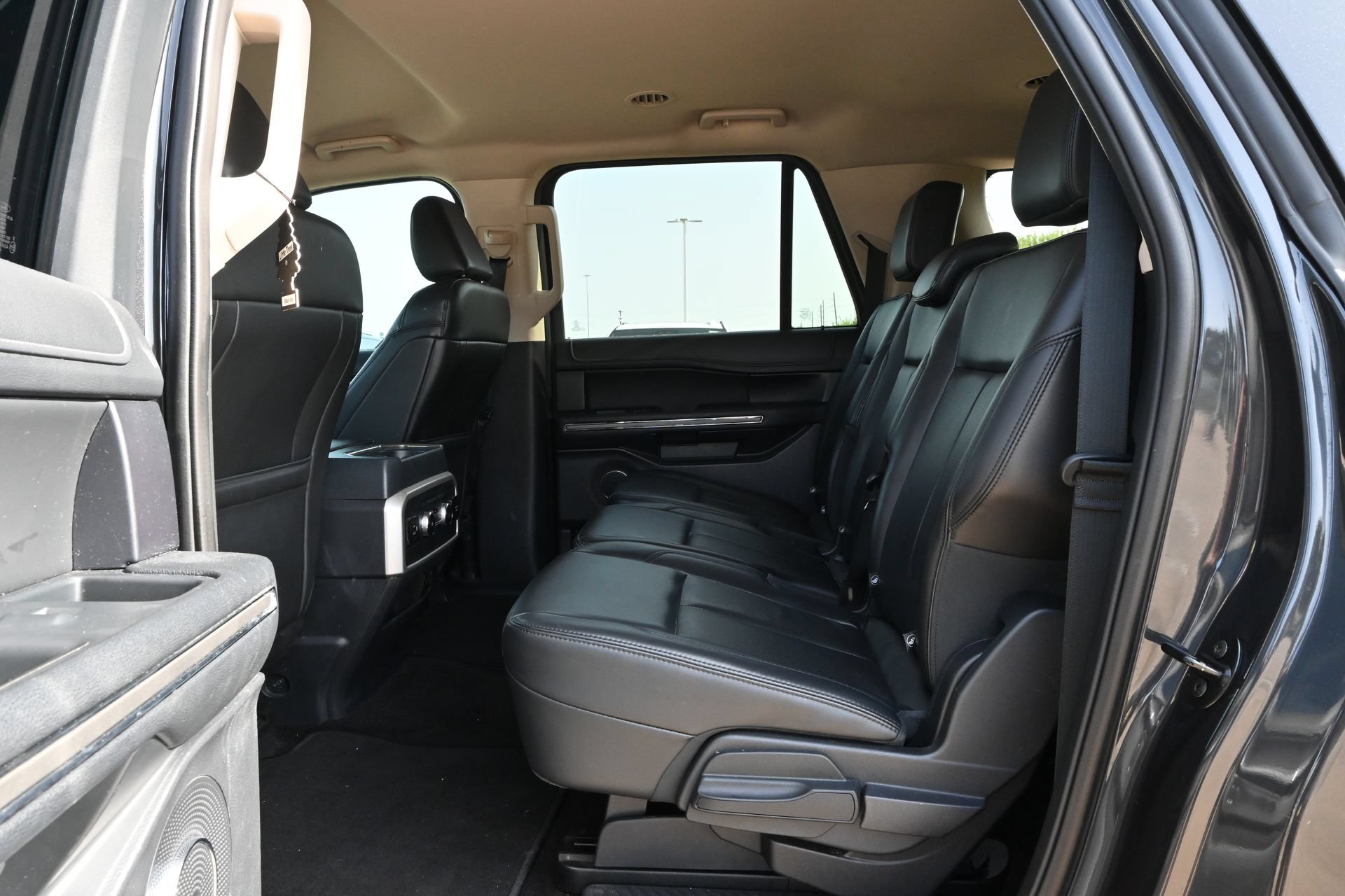 Used 2022 Ford Expedition Max XLT RWD image 21