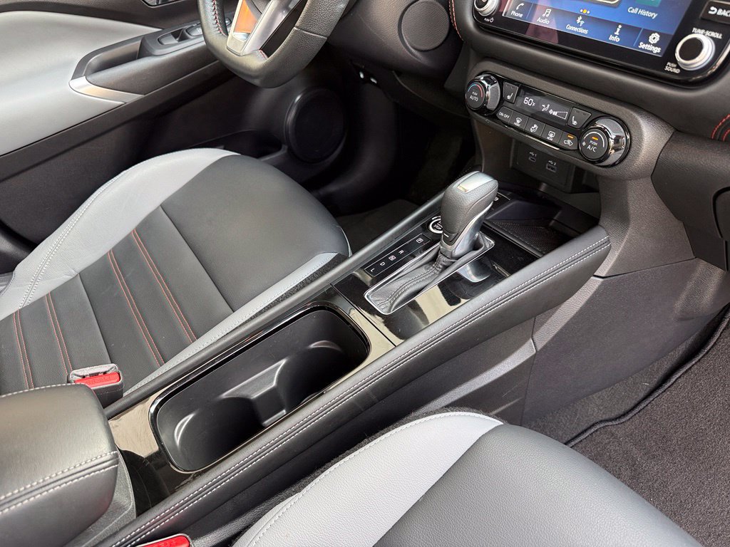 Used 2024 Nissan Kicks SR w/ SR Premium Package FWD image 40