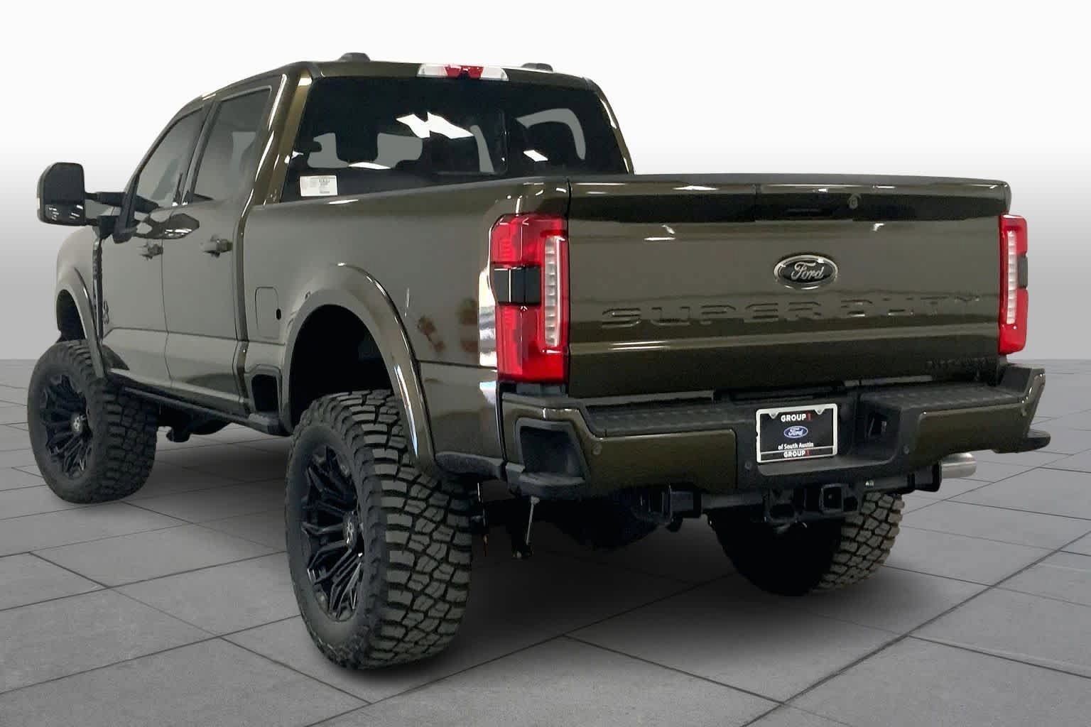 New 2026 Ford F250 Lariat w/ Black Appearance Package AWD/4WD image 11
