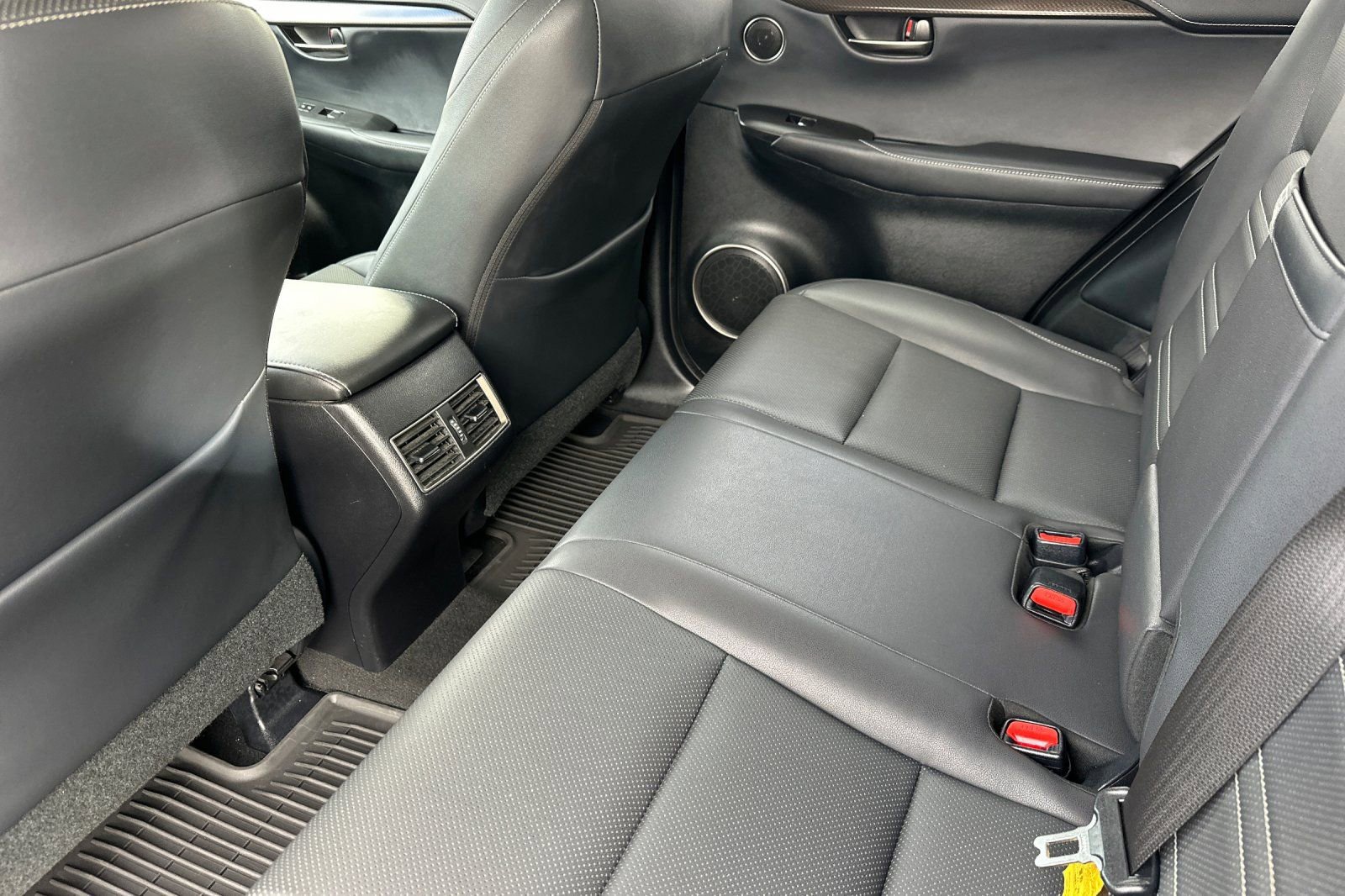 Used 2018 Lexus NX 300 FWD w/ Premium Package image 15