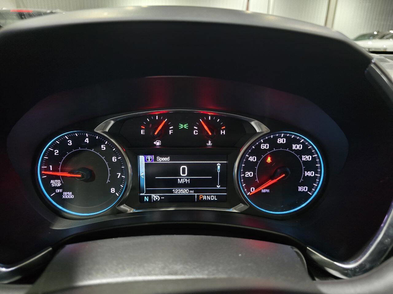 Used 2018 Chevrolet Equinox LT w/ Sun & Infotainment Package AWD/4WD image 35
