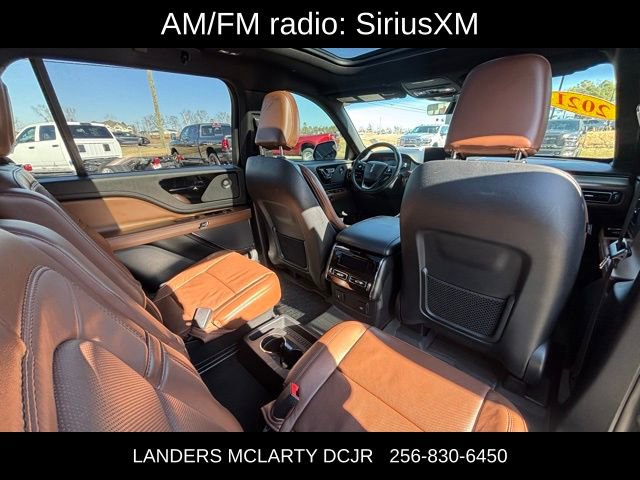 Used 2021 Lincoln Aviator Reserve w/ Equipment Group 201A image 14