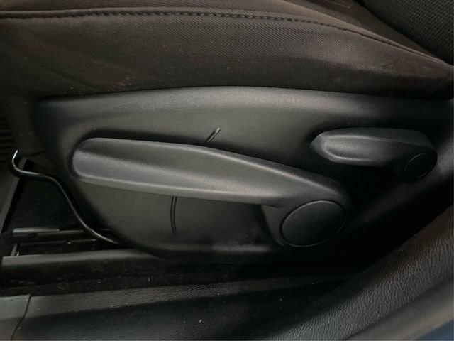 Used 2021 Jeep Cherokee Latitude w/ Mopar Interior Package image 23