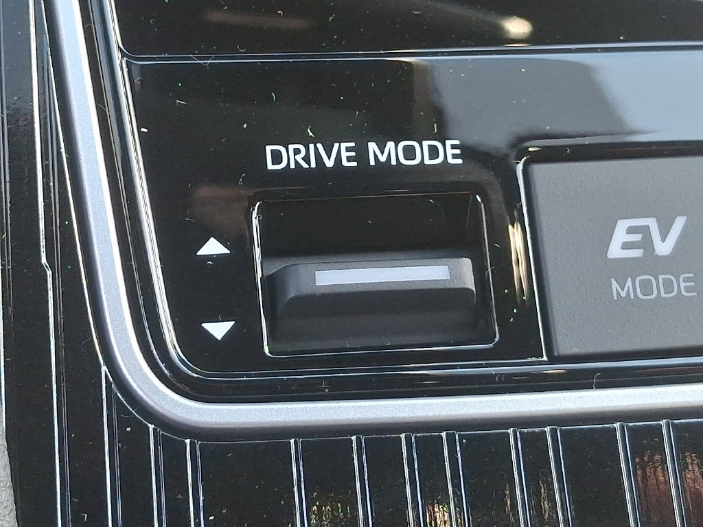 New 2026 Toyota Sienna XLE Woodland Edition AWD/4WD image 20