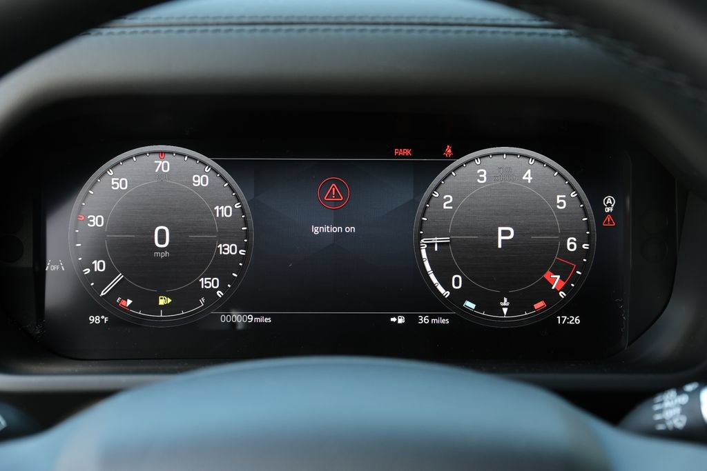 New 2026 Land Rover Defender 110 X-Dynamic SE AWD/4WD image 16