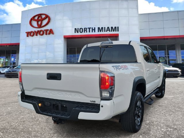Used 2023 Toyota Tacoma TRD Off-Road w/ Technology Package AWD/4WD image 4
