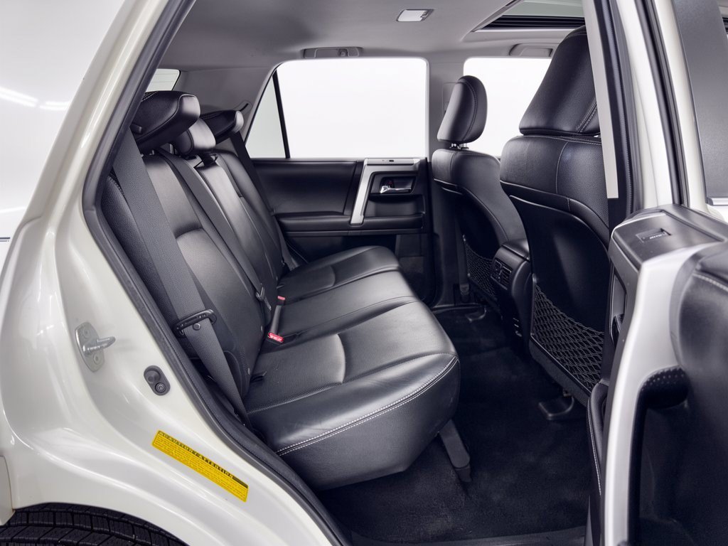Used 2018 Toyota 4Runner Limited AWD/4WD image 29