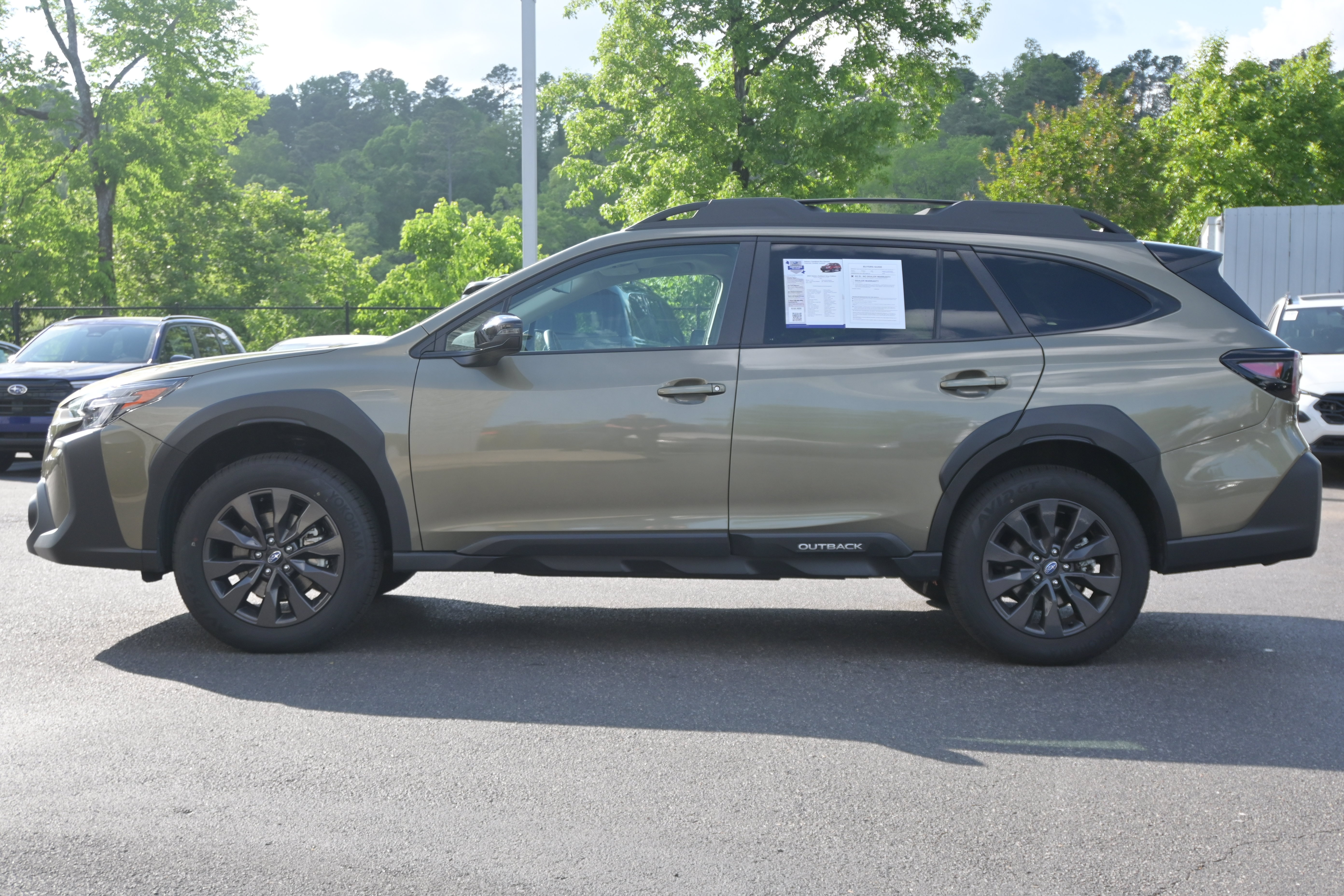 Certified 2025 Subaru Outback Onyx Edition AWD/4WD image 6