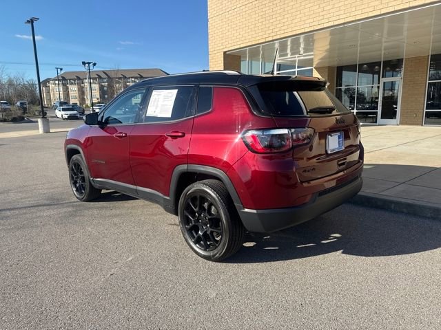 Used 2022 Jeep Compass Altitude image 2