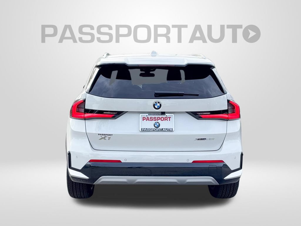New 2026 BMW X1 xDrive28i AWD/4WD image 5