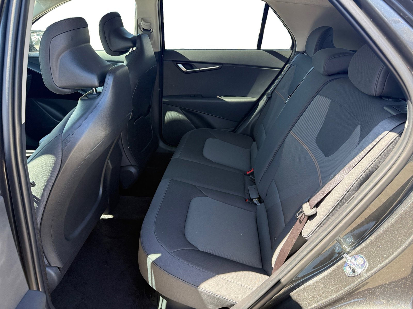 New 2026 Kia Niro LX FWD image 16