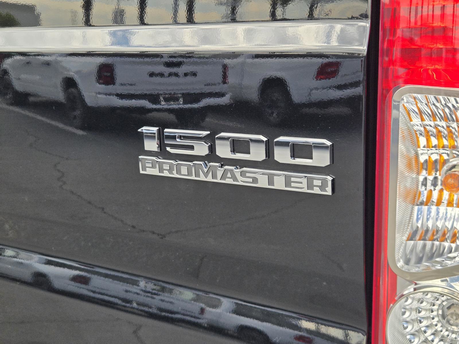 New 2026 RAM ProMaster 1500 w/ Quick Order Package 22G SLT image 34