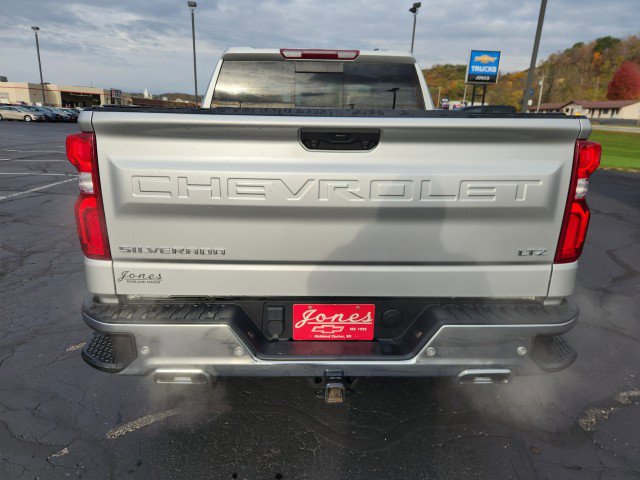 Used 2022 Chevrolet Silverado 1500 LTZ w/ LTZ Premium Package image 4