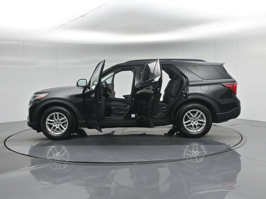 New 2026 Ford Explorer Active RWD image 35