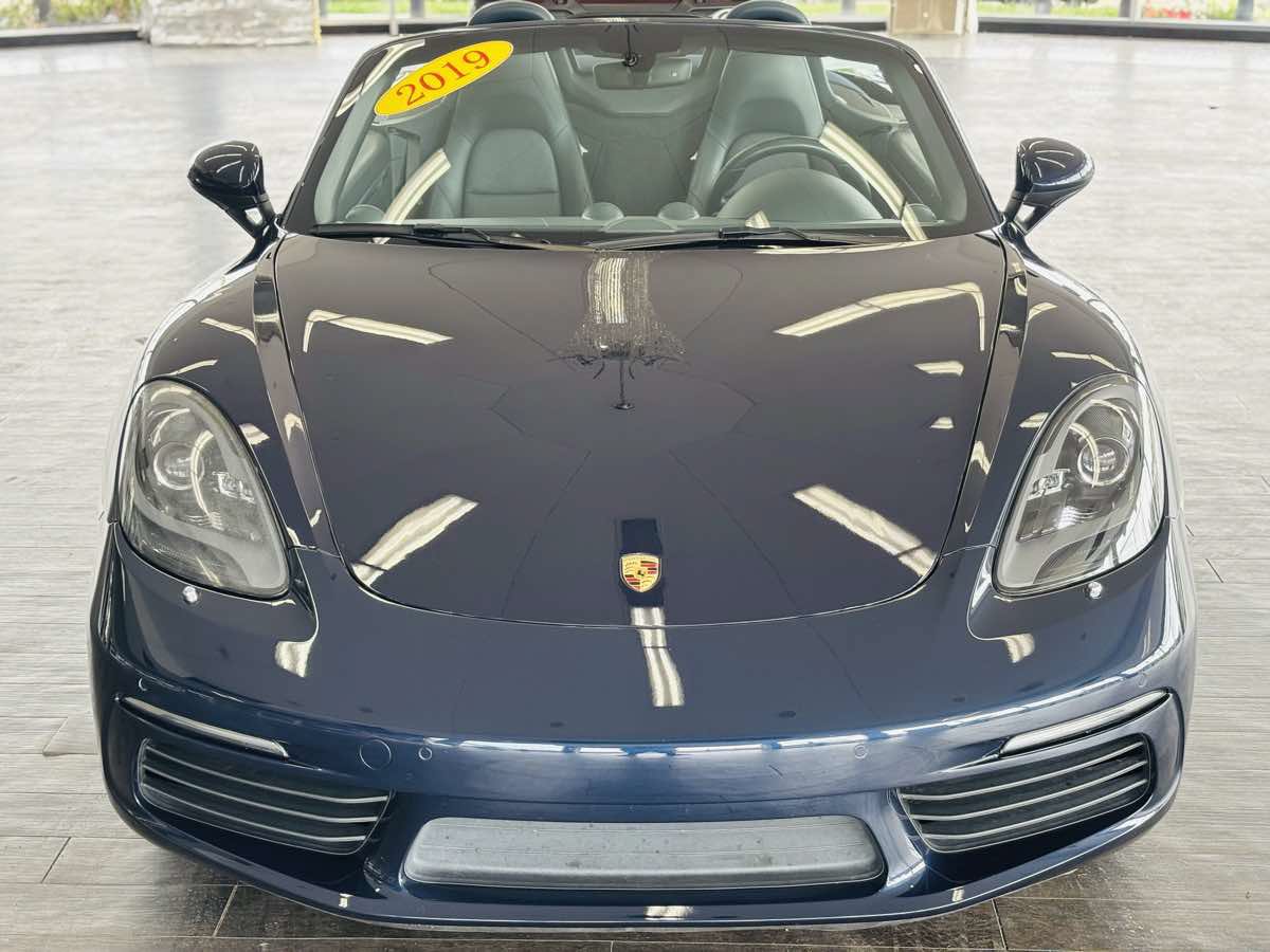 Used 2019 Porsche 718 Boxster RWD image 18