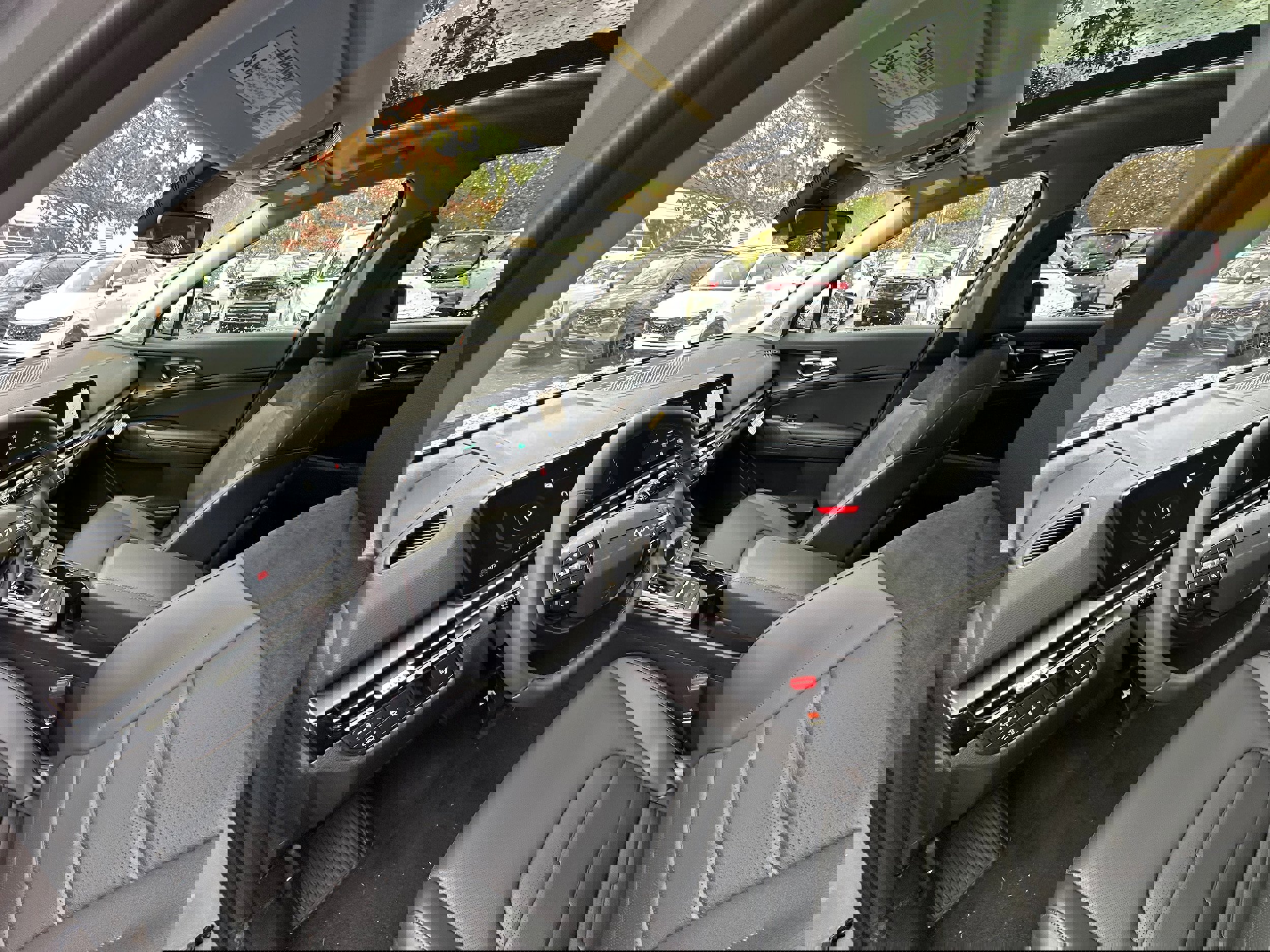 New 2026 Kia Sportage SX image 35