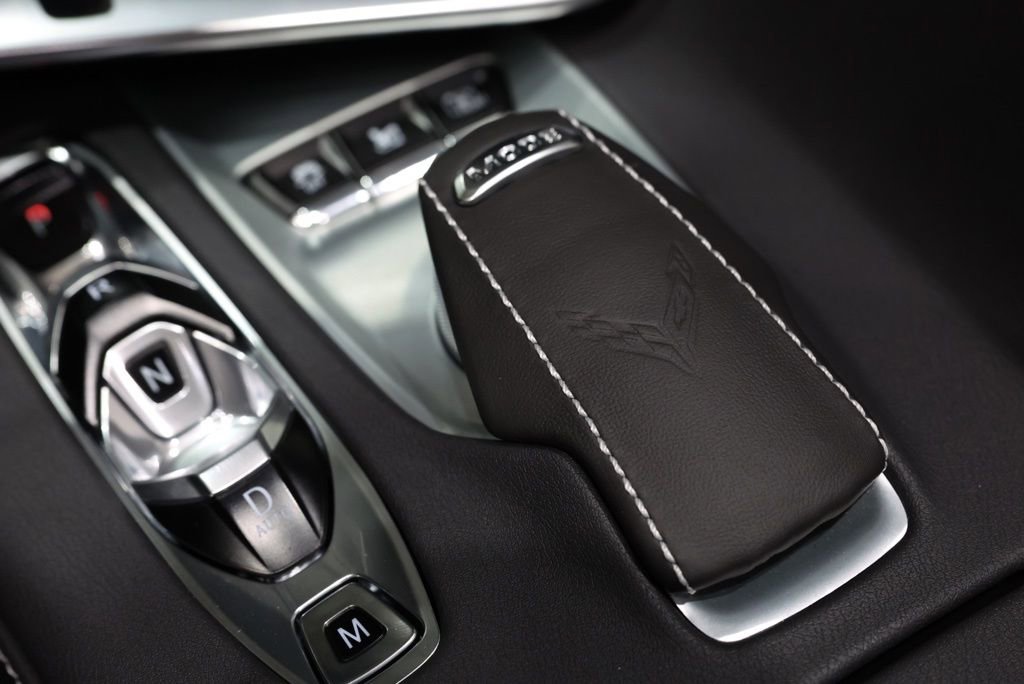 Used 2025 Chevrolet Corvette Z06 image 36