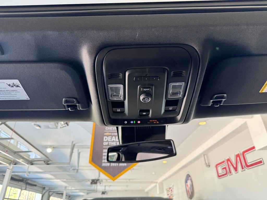 Certified 2023 GMC Yukon XL SLT AWD/4WD image 29