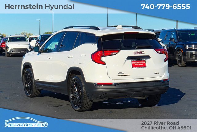 Used 2020 GMC Terrain SLE w/ Driver Convenience Package image 5