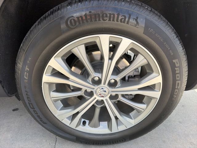 Used 2023 Buick Envision Preferred FWD image 6