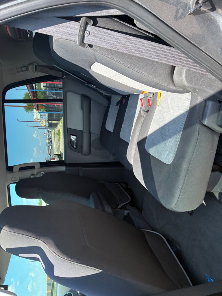 Used 2005 Ford Expedition XLT AWD/4WD image 26