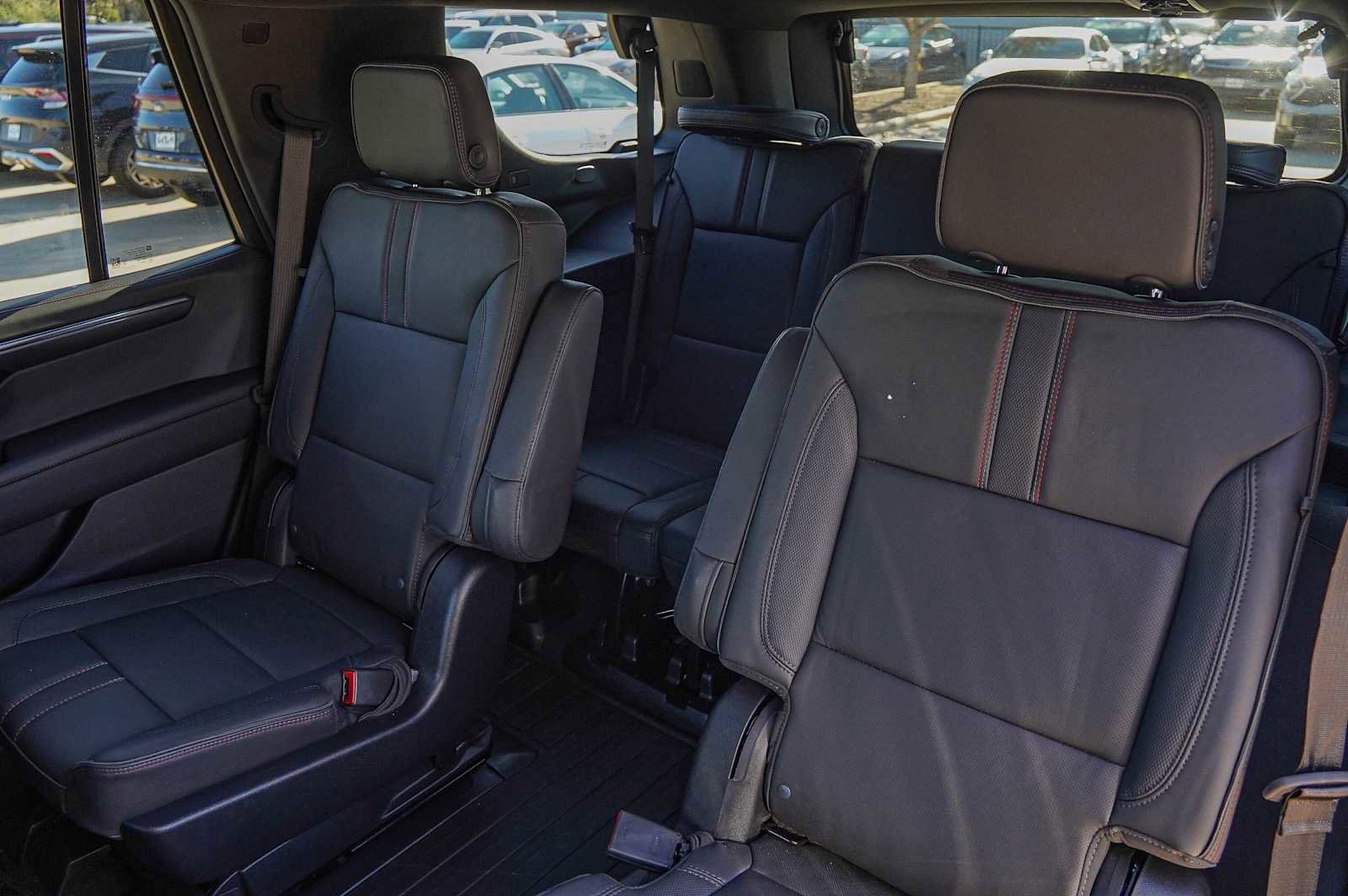 Used 2025 Chevrolet Tahoe RST w/ RST Capability Package image 29