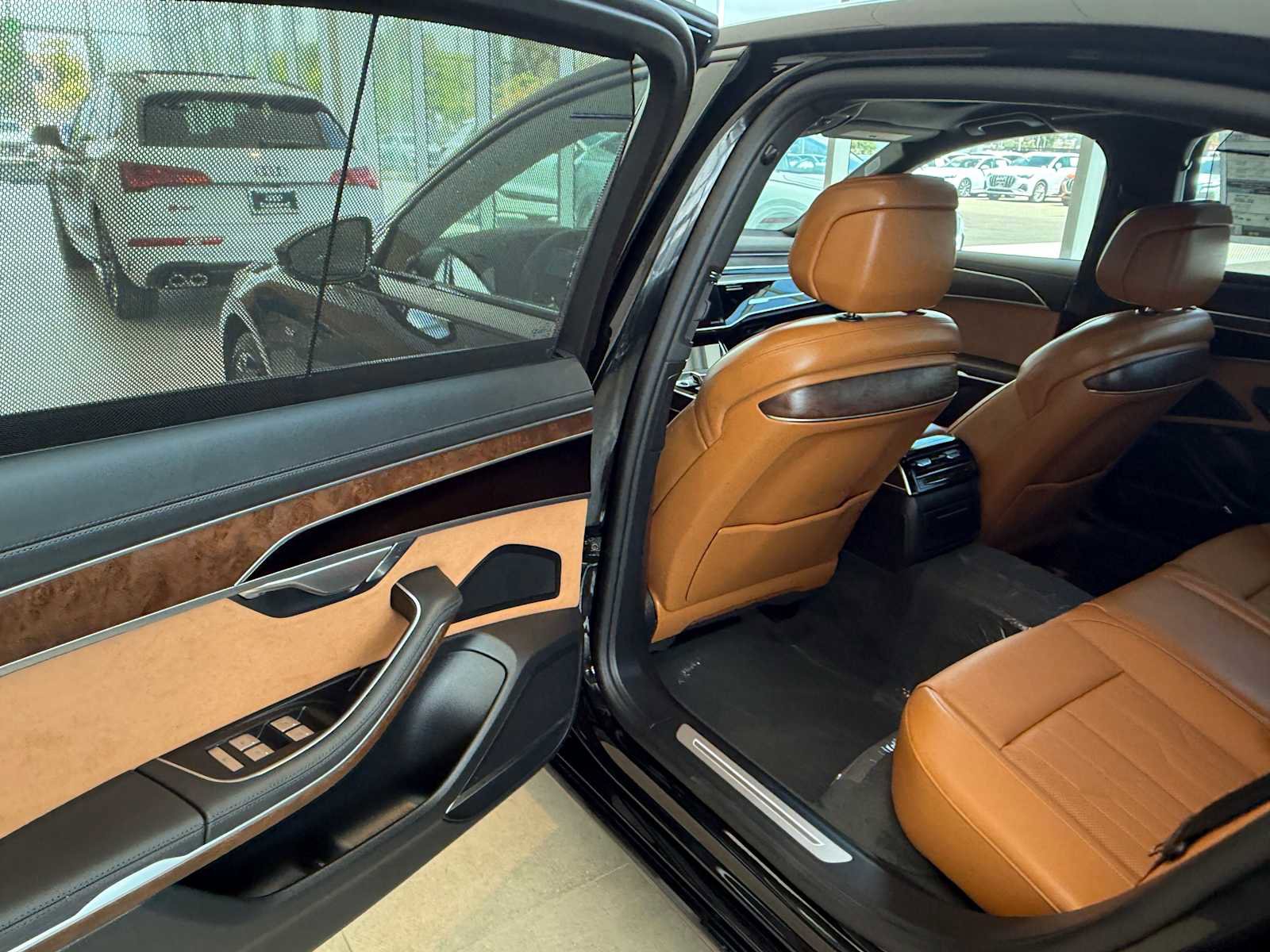 New 2025 Audi A8 L 3.0T image 19