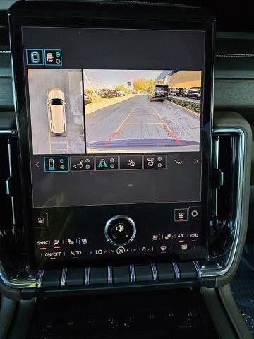 New 2026 GMC Yukon XL Denali Ultimate AWD/4WD image 36