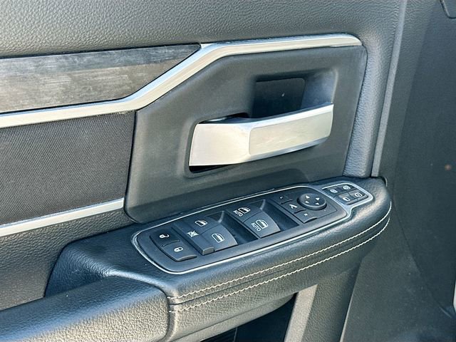 Used 2024 RAM 3500 Big Horn image 17