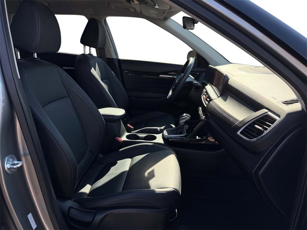 Used 2024 Kia Seltos EX image 14