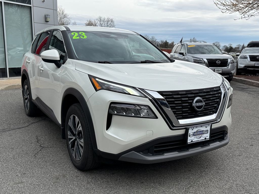 Used 2023 Nissan Rogue SV AWD/4WD image 7