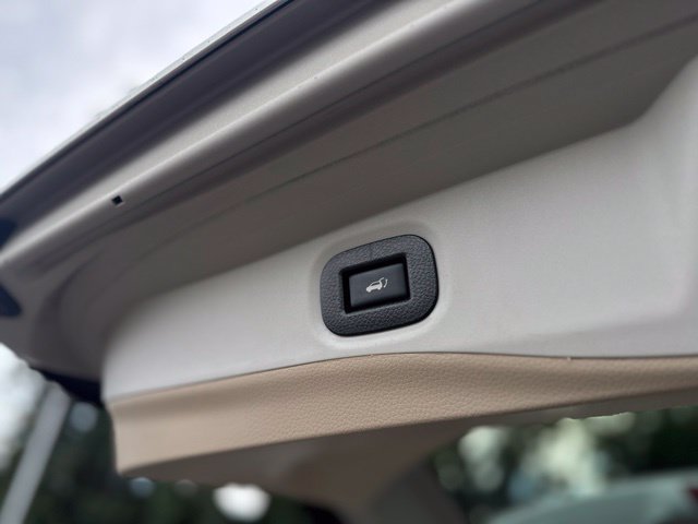 Used 2020 Nissan Rogue SL w/ Premium Package AWD/4WD image 29