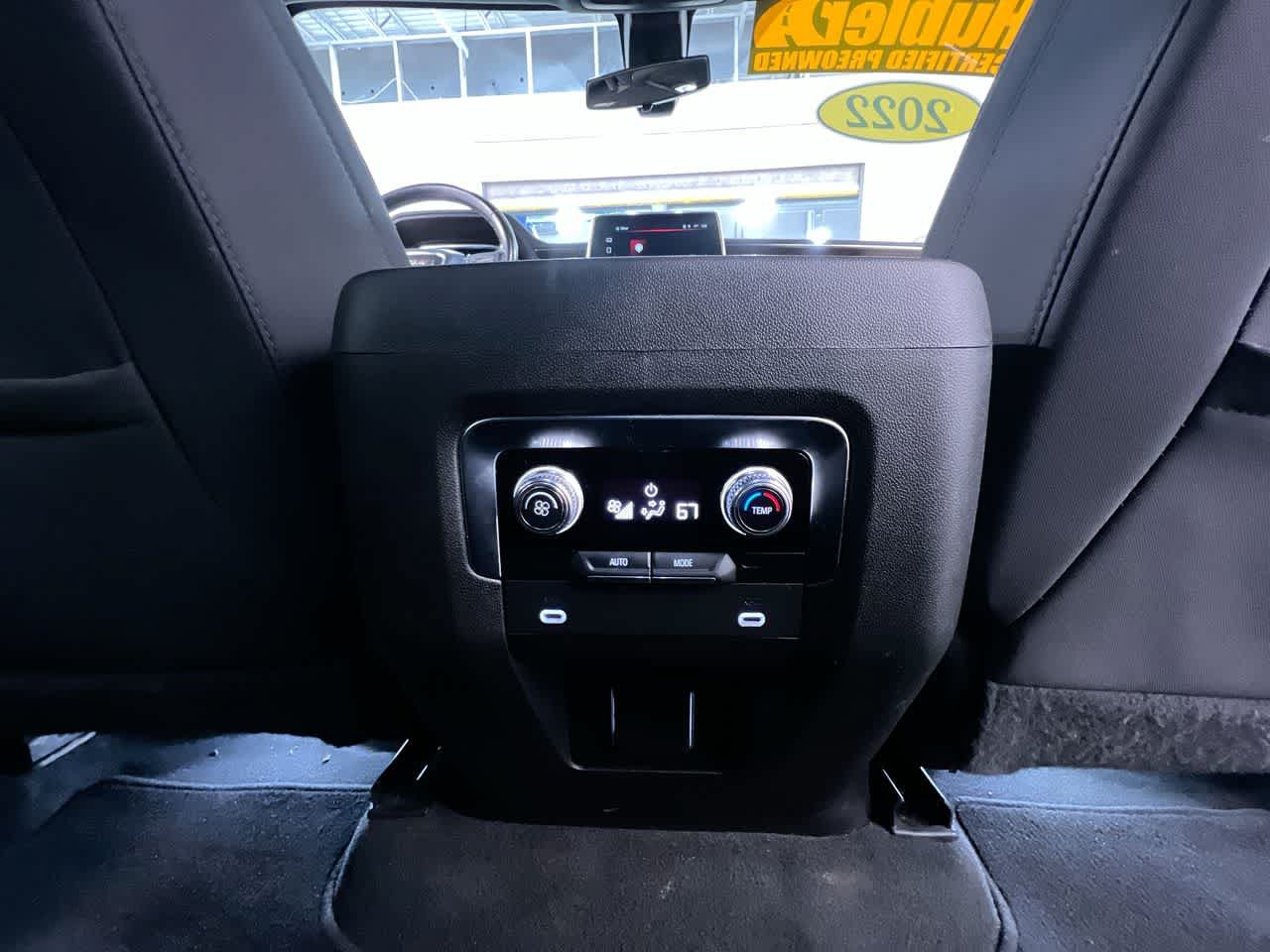 Used 2022 GMC Yukon SLE w/ Gmc Pro Safety Plus Package RWD image 38