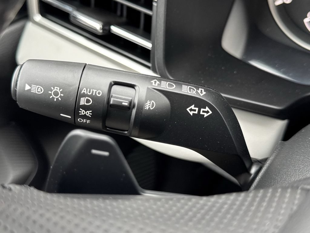 New 2026 Mitsubishi Outlander SE FWD image 14