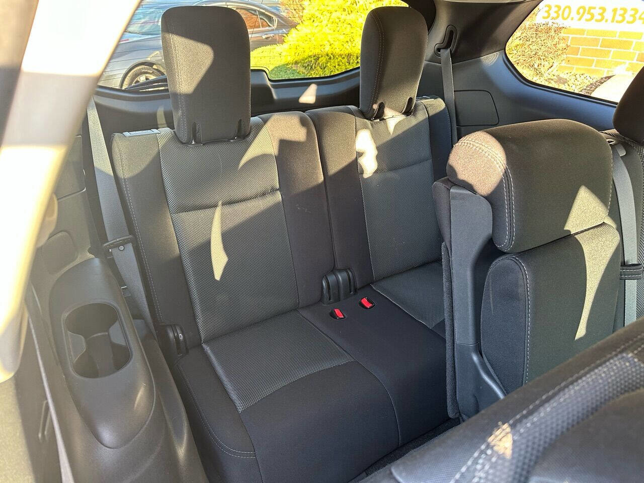 Used 2018 Nissan Pathfinder SV image 27