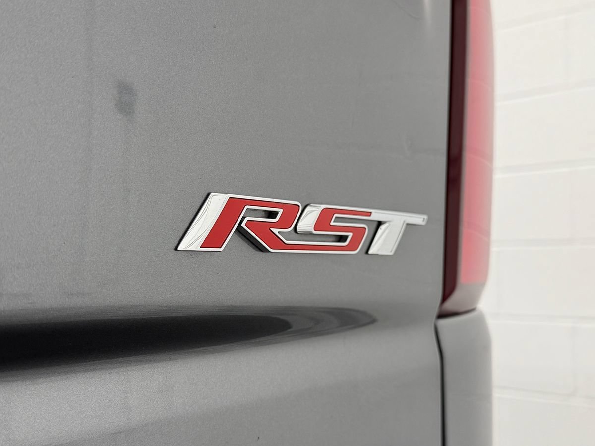 Used 2021 Chevrolet Silverado 1500 RST AWD/4WD image 10