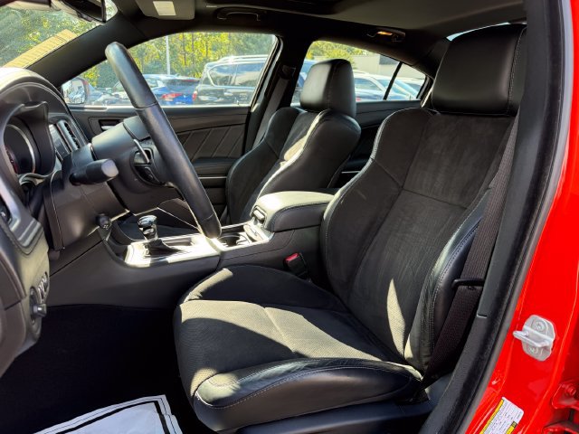 Used 2023 Dodge Charger R/T w/ Plus Group RWD image 16