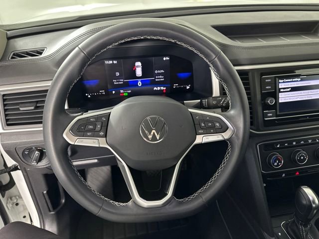 Used 2023 Volkswagen Atlas SE image 14