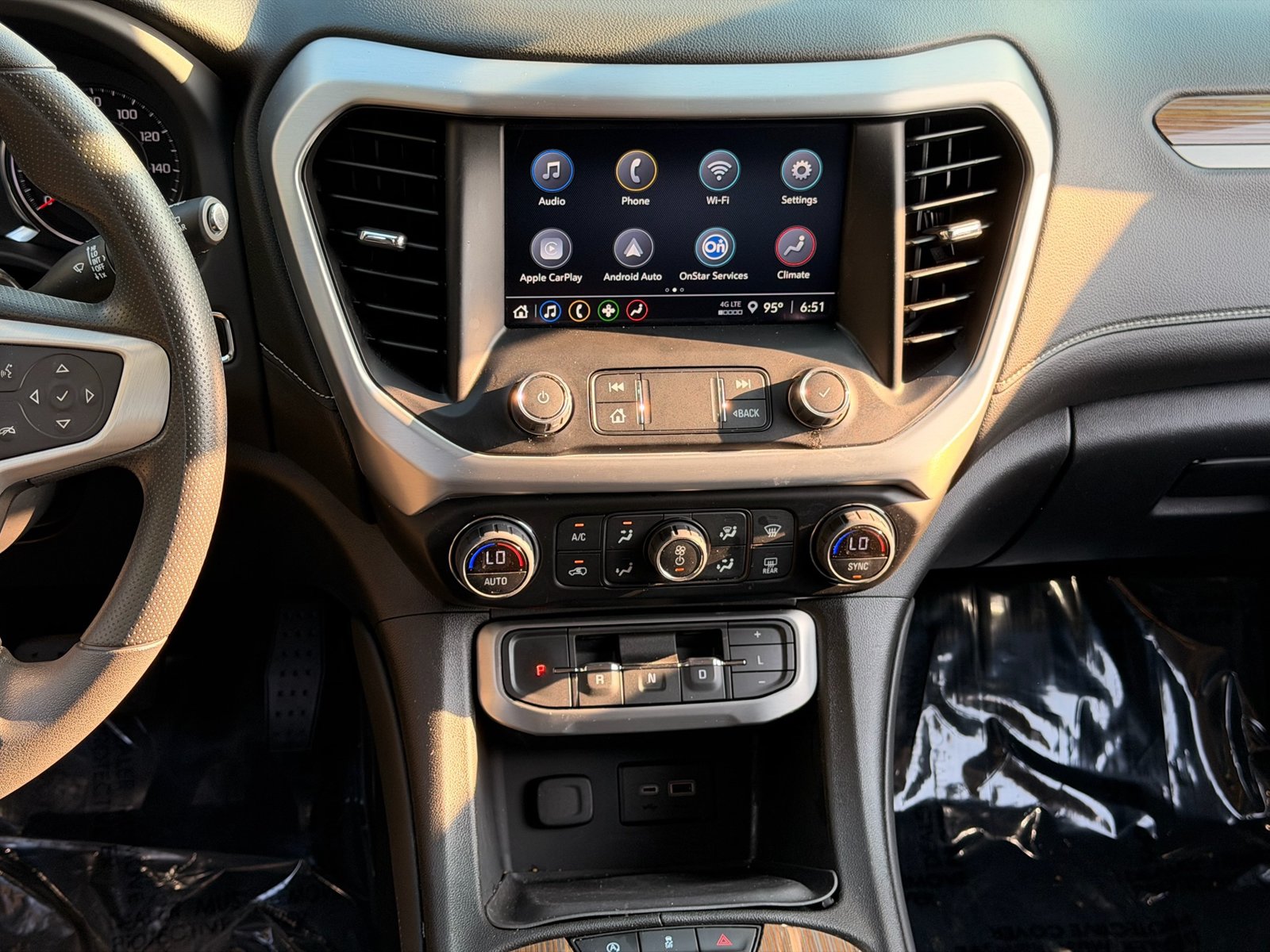 Used 2023 GMC Acadia SLE w/ Driver Convenience Package AWD/4WD image 31