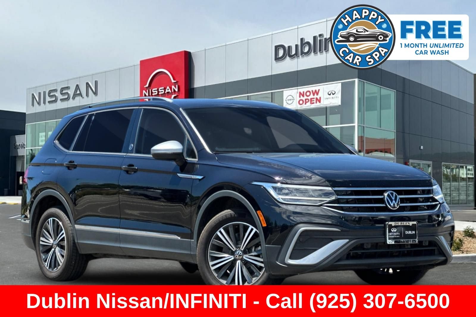 Used 2024 Volkswagen Tiguan Wolfsburg Edition AWD/4WD image 1